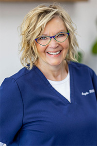 Headshot of dental assistant Angela